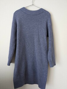 UNIQLO　女児ニットワンピース　130cm 