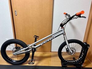 ECHO トライアルバイク 20インチ エコー BMX