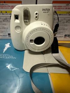 FUJIFILM 富士フイルム チェキ instax mini8+ インスタントカメラ honeyハニー ホワイト 動作確認済み 