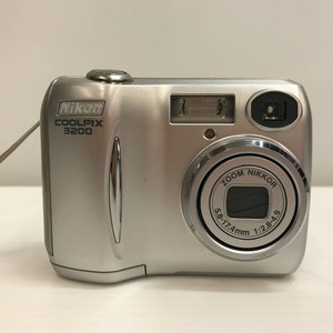 ニコン Nikon デジタルカメラ
