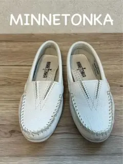 MINNETONKA ミネトンカ　スリッポン　モカシン　ローファー　本革　レザー