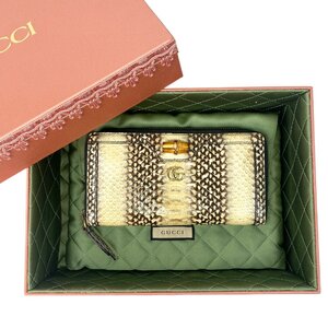 美品 グッチ GUCCI レディース バンブー ダイアナ　パイソン ラウンドファスナー　 長財布 658634