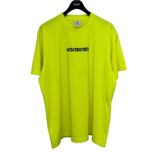 VETEMENTS(ヴェトモン) 20SSLogo TeeロゴプリントバーコードパッチTシャツSS20TR304　8071000135483