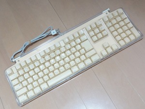 ★動作品★Apple アップル純正 USB接続 ProキーボードUS配列 M7803 日焼あり 送料無料 