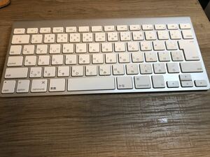 【美品】mac ワイヤレスキーボード 動作品 Bluetooth Apple