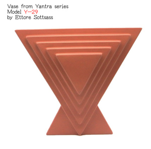 ＜Sottsass Collection＞ヤントラシリーズ花器＿Yantra 29 Vase＿エットーレ・ソットサス