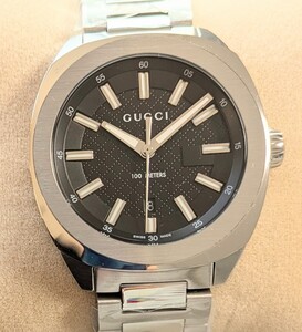 新品未使用　GUCCI　メンズ　腕時計　GG2570　YA142312　黒　ブラック　男性用　ウォッチ　41ミリ