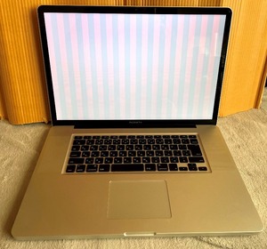 ※ジャンク故障現状品※ MacBook Pro (17-inch,Late 2011)