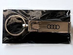 即決 新品 非売品 AUDI アウディ 3WAY キーホルダー スマホスタンド バッグハンガー 未使用 未開封品 キーチェーン キーリング