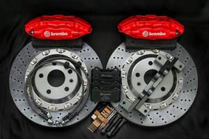  TOYOTA プリウス 50系 2016- フロントBrembo Brake System 4pot/300mm 16インチ～　　