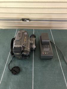 ★ 松下電器　Panasonic　NV-S9　S-VHS MOVIE CAMERA 未確認　ジャンク扱い★tano