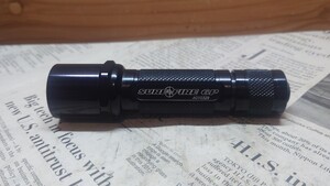 【極初期ロゴ】SUREFIRE 6P 2セル6V　65ルーメン BK　　CROSSHAIR　ターゲットロゴ　シュアファイア