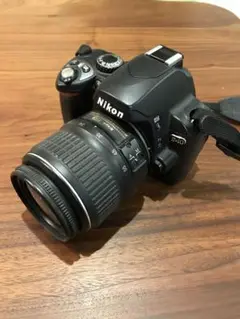 ニコン　Nikon D40 動作確認済み　充電器無し　18-55 オマケレンズ付