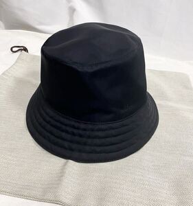 未使用 Hermes Fred エルメス サイズ59 フレッド バケットハット 帽子 ナイロン noir 黒 ブラック 付属品揃い 箱 袋 紙タグ