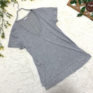 【 ZARA ザラ 】 カットソー トップス （M) Vネック グレー