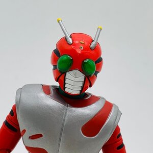 中古品 S.H.Figuarts フィギュアーツ 仮面ライダーZX