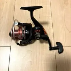 スピニングリール　ROMASA RC3000 レッド　赤　釣り