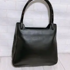 《美品》PRADA(プラダ)ハンドバッグ