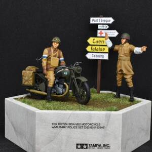 【塗装済み・完成品】1/35　タミヤ　イギリス軍用オートバイ　BSA M20　MPセット