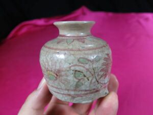 ｃ　安南色絵小壺　15世紀　遺跡発掘品　陶器　色絵　ベトナム