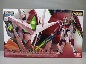 未使用品 バンダイ 1/144 ダブルオークアンタ トランザムクリアVer. RG 「劇場版 機動戦士ガンダム00 -A wakening of the Trailblazer-」 E