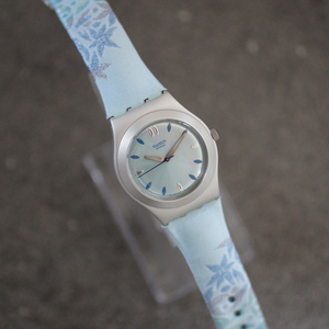 電池交換済 稼働品 良品 スウォッチ アイロニー swatch IRONY 希少 花 柄 ベルト 腕 時計 水色 青 ブルー 系 レディース ウォッチ クォーツ