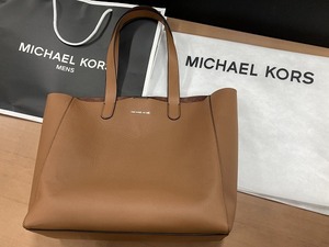 新品未使用　 MICHAEL KORS マイケルコース レザー ハンドバッグ トートバッグ レディース ブラウン系（M7155）