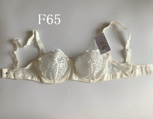 F65☆Simone Perele　　シモーヌ ペレール　高級海外ランジェリー