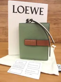 美品 LOEWE ロエベ C660Z41X01 コンパクトジップウォレット