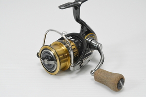 123-m738 DAIWA ダイワ LUVIAS AIRITY 21 ルビアス エアリティ LT3000S-C スピニングリール カスタム品