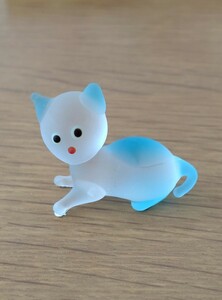 ガラス細工　ミニミニねこちゃん　くもりガラス　かわいい