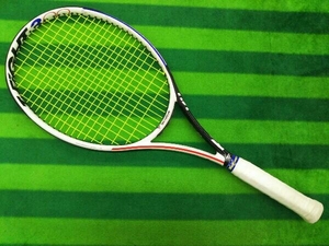 Tecnifibre T-FIGHT 300 テニスラケット