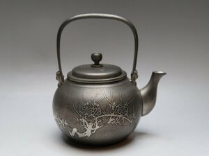 052917錫製　急須　水注　梅竹梅蘭菊彫刻　在銘　本錫継山造　茶道具