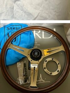 ★送料無料　NARDI　ナルディ　クラシック　ビテ　N161　Viteウッド＆ポリッシュスポーク　360mm　在庫有り　新品　正規輸入品　刻印有り