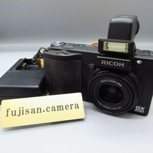 美品 RICOH リコー GX200 12.1MP デジタルカメラ 229007
