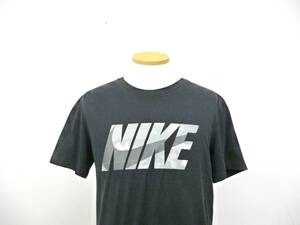 NIKE　ナイキ　半袖シャツ　Tシャツ　ブランド名有り　ブラック　M　夏　メンズ　Y-417う