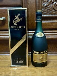 【未開栓】レミーマルタン VSOP 700ml REMY MARTIN FINE CHAMPAGNE コニャック ブランデー 古酒 箱付き :YU