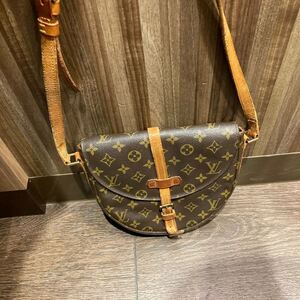 LOUIS VUITTON ルイヴィトン モノグラム ショルダーバッグ シャンティ レディース ブランド 正規品 人気商品 送料無料 大特価 セール