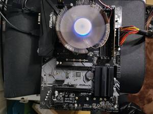 ASRock H370M Pro4 IOパネル付属 LGA1151 ATXマザーボード 動作確認済 PCパーツ