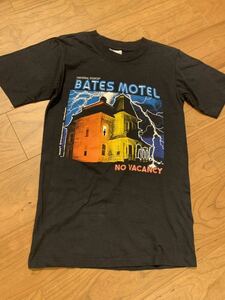 美品★BATES MOTEL 映画Tシャツ★サイズS★USA製★90s ビンテージT★ユニバーサルスタジオ