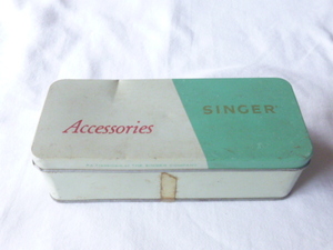 SINGER　空き缶　アンティーク　ミシン付属品　Accessories　シンガー　古い　レトロ　昭和