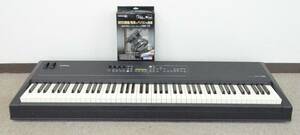 E◆通電OK◇YAMAHA ヤマハ KX8 88鍵 MIDIコントローラー キーボード Roland ローランド UM-1G USB MIDIインターフェース 楽器 2点セット◆