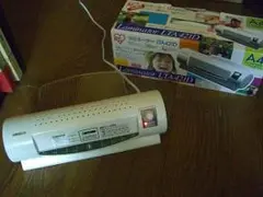 Iris Ohyama LTA421D Laminator (A4 Size)