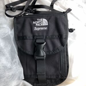 ノースフェイス　supreme ショルダーバッグ