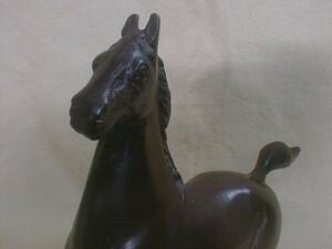 古い鋳鉄製　馬　23.5x30cm　2.2kg　干支　午　福徳縁起飾り置物