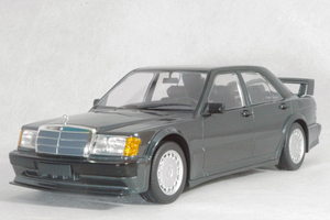 ● 1/18 メルセデス ベンツ 〓 190E 2.5-16 エボ 1 / ブラック メタリック 〓 MERCEDES