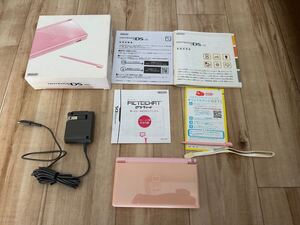 NINTENDO DS Lite Noble Pink 任天堂　ニンテンドー　dsライト　ノーブルピンク　中古　USED