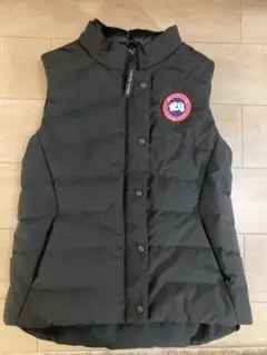 CANADA GOOSE ダウンベスト