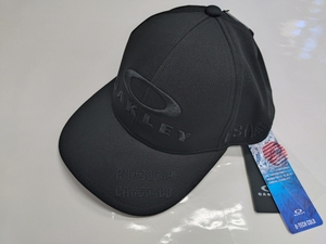 【新品タグ付】オークリー（OAKLEY) FIXED CAP24.0　FOS901712　カラーBLACK/BLACK（081)【O-TECH COLD】冷感キャップ　限定1個