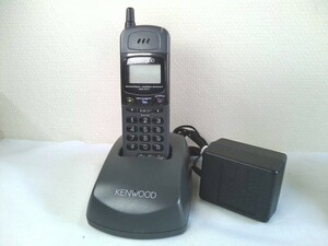 KENWOOD PHS　電話機　ISD-P17 充電台、ACアダプター付き★ジャンク　（１）